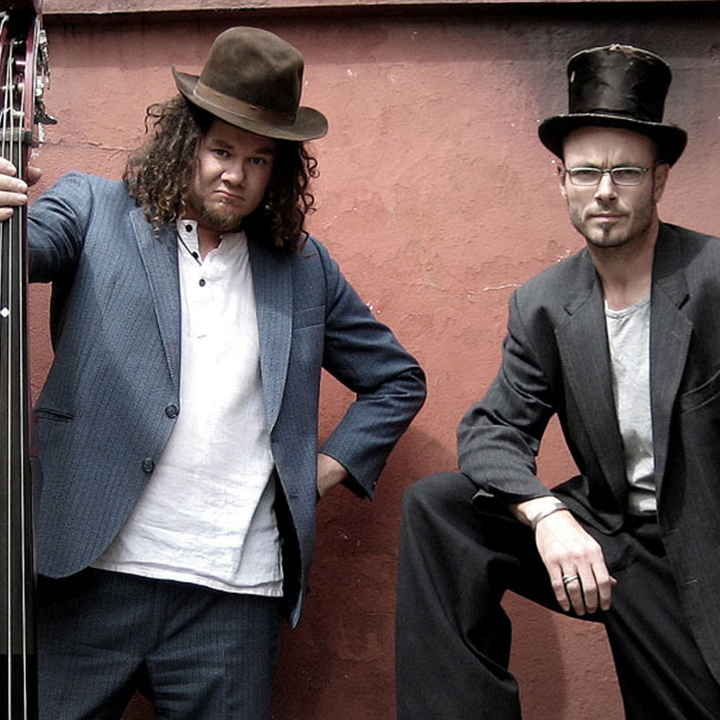 KONCERT PÅ BRYGHUSET - FREDAG D. 1. MAJ 2026 - HAWKEYE AND HOE